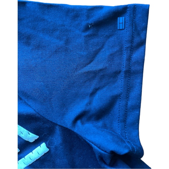 Tommy Hilfiger top size xxs in EUC . - Picture 5 of 5